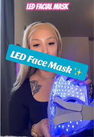TikTok LED mask skincare trend